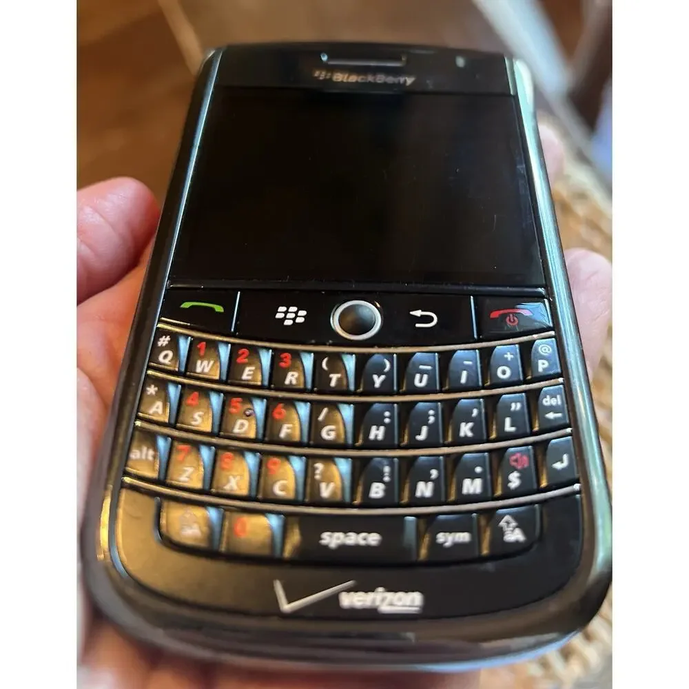 Copied - BlackBerry 9630 Verizon CDMA 3G QWERTY Bar Phone 512MB 3.2MP Black